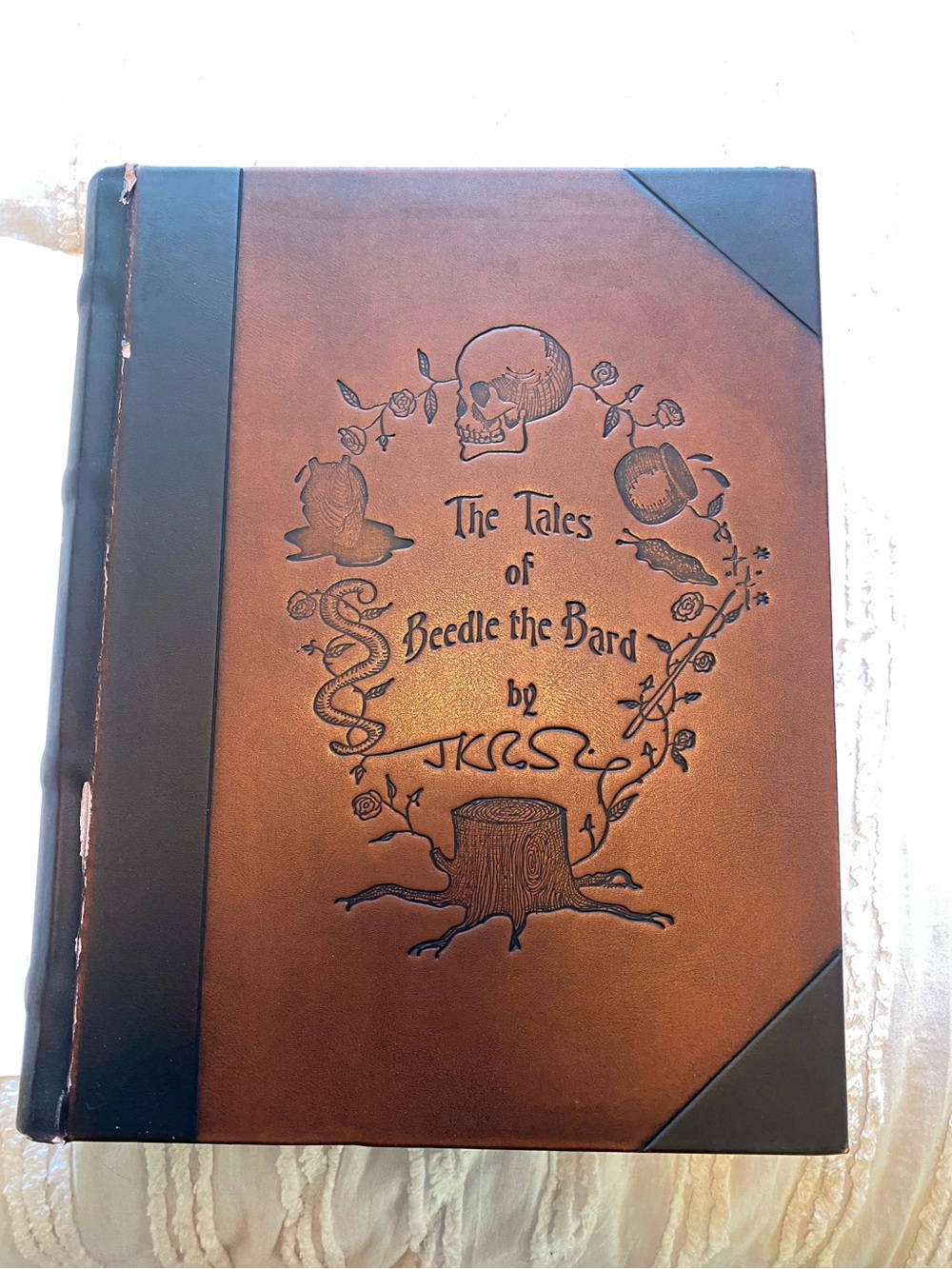Harry Potter Collectors Item - The Tales of Beedle the Bard
